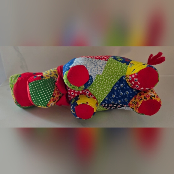 Vintage‎ '70s Patchwork Quilted Stuffed Hippo - Picture 6 of 7